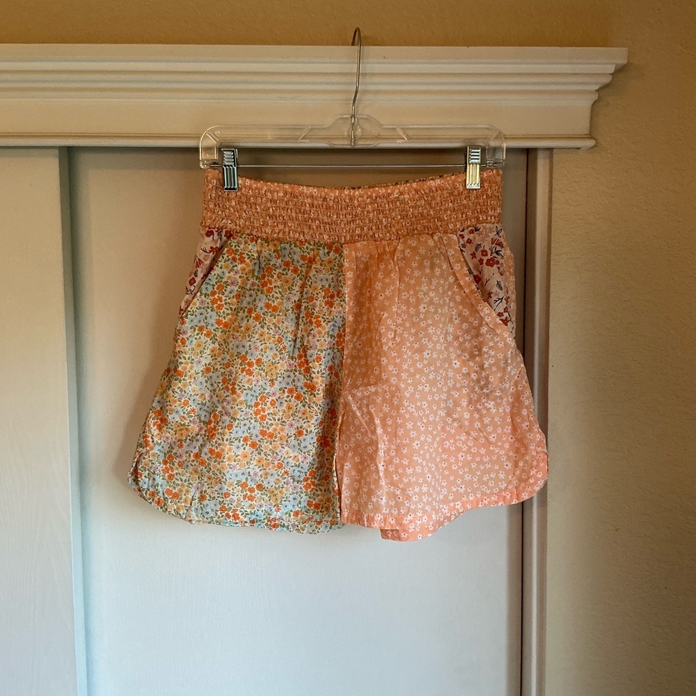 American Eagle Outfitters Floral Orange Shorts